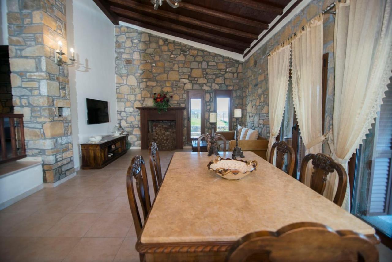 Villa Marina Limnos Pedhinon エクステリア 写真